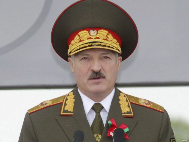 Лукашенко предложил ввести на Украину белорусские миротворческие войска