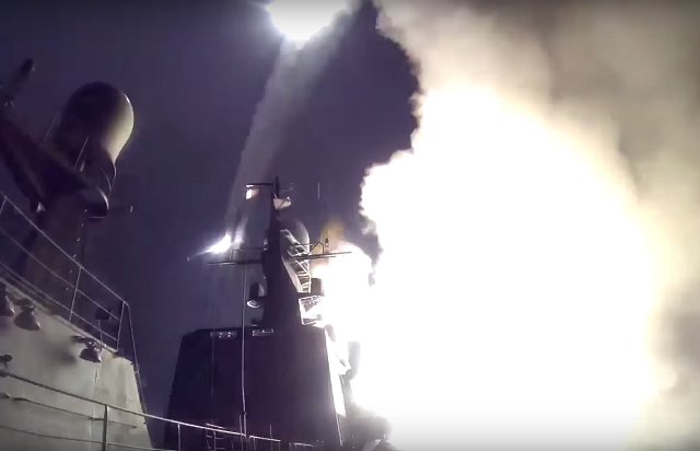 Массированный удар по объектам террористов в Сирии с кораблей ВМФ РФ из акватории Каспийского моря
